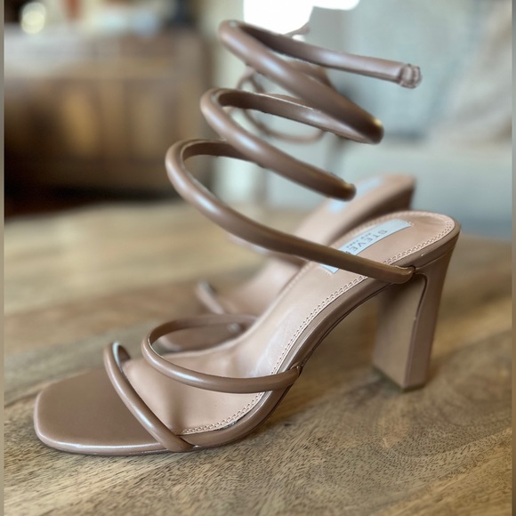 Womens Steve New York Heels Size 9 Wrap Around Ankle - Picture 8 of 9